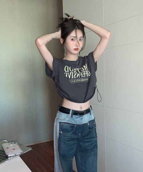 NoBelle(ノベル)の「サイド絞り プリント半袖Tシャツ(Tシャツ/カットソー・レディース・グレー・L/S/M)」の5枚目の写真