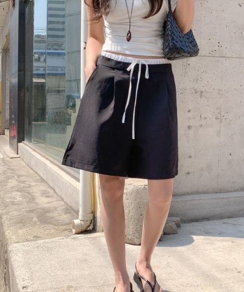 semplice(センプリチェ)の「ハーフパンツ(その他パンツ・レディース・ブラック/グレー・F)」の5枚目の写真
