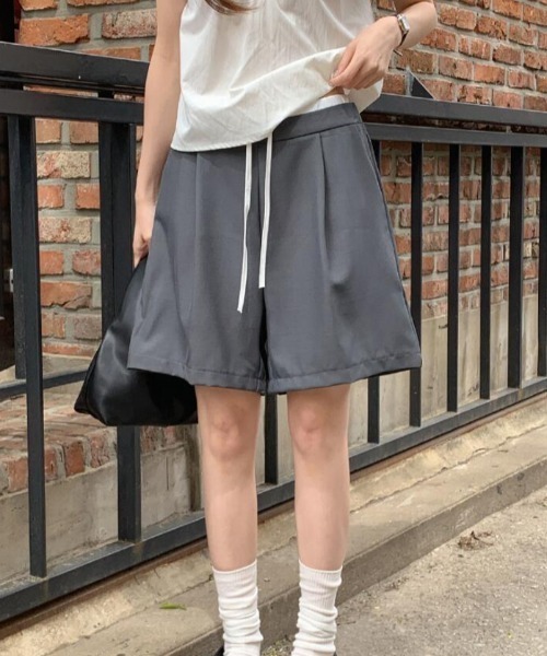 semplice(センプリチェ)の「ハーフパンツ(その他パンツ・レディース・ブラック/グレー・F)」の8枚目の写真