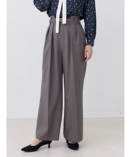 TONAL(トーナル)の「ハイウエストタックワイドパンツ(スラックス・レディース・グレー/ネイビー/ブラウン・MEDIUM/SMALL)」の18枚目の写真