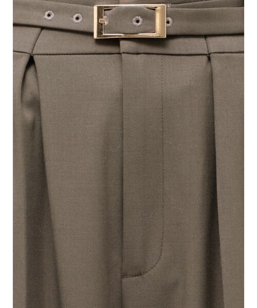TONAL(トーナル)の「ハイウエストタックワイドパンツ(スラックス・レディース・グレー/ネイビー/ブラウン・MEDIUM/SMALL)」の4枚目の写真