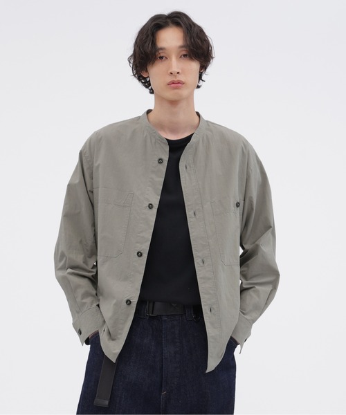 MHL.(エムエイチエル)の「END ON END WEAVE COTTON(シャツ/ブラウス・メンズ・モカ/セージグリーン・LARGE/MEDIUM/SMALL)」の2枚目の写真