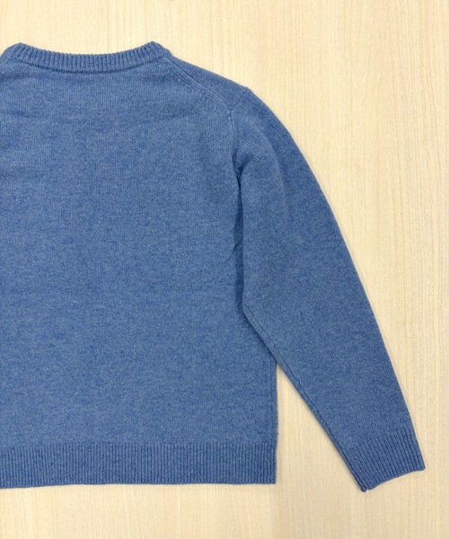 Belta attrice(ベルタアトリーチェ)の「ウール100 クルーネック トナカイ ワンポイント刺繍 ニットプルオーバー/Sustinable(ニット/セーター・レディース・ライトグレー/ライトブルー/ベージュ/ブラウン/イエロー・FREE)」の8枚目の写真
