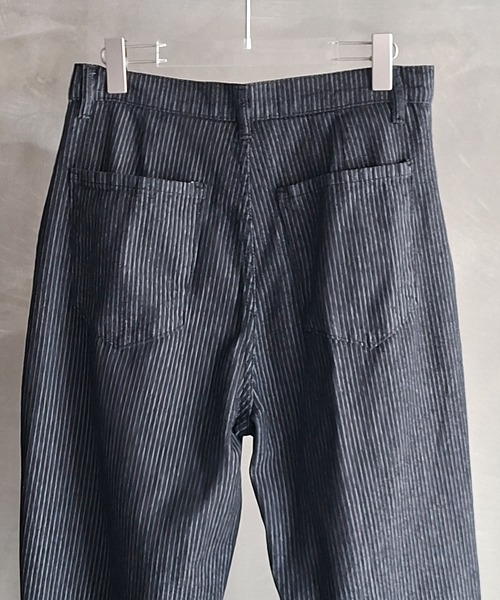 WESTBOY(ウエストボーイ)の「Y2K ユニセックス ストライプ柄 ワイドタックスラックス WO26W6PT05(スラックス・メンズ・グレー・L/M/XL)」の20枚目の写真