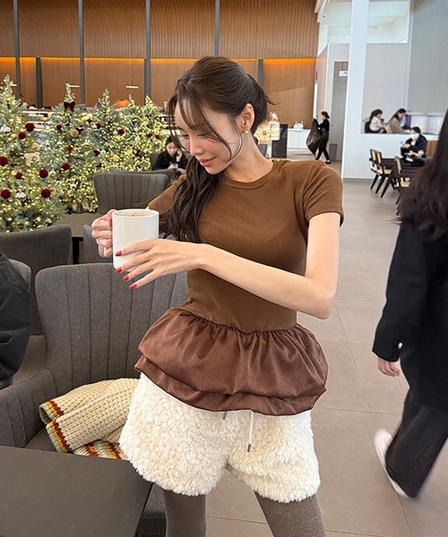 Girly Doll（ガーリードール）の「バルーンヘムクルーネックTシャツ（Tシャツ/カットソー・レディース・ホワイト/ブラウン・FREE）」の20枚目の写真