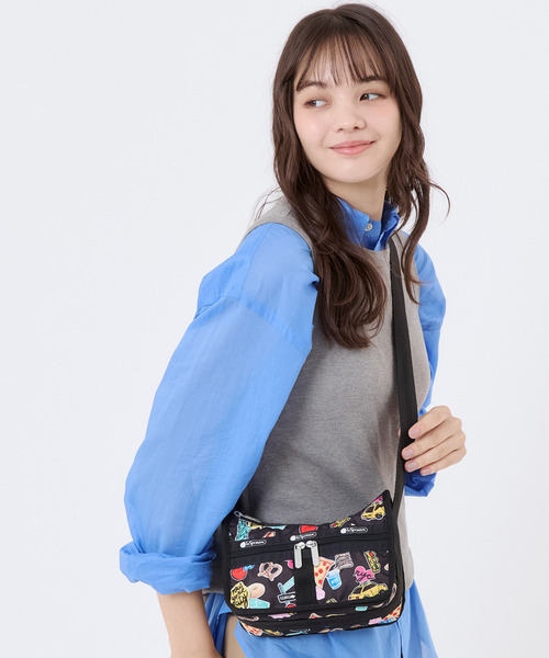 LeSportsac(レスポートサック)の「SMALL EVERYDAY BAG NYCアイコニックステッカーズ(ショルダーバッグ・レディース・その他・FREE)」の2枚目の写真