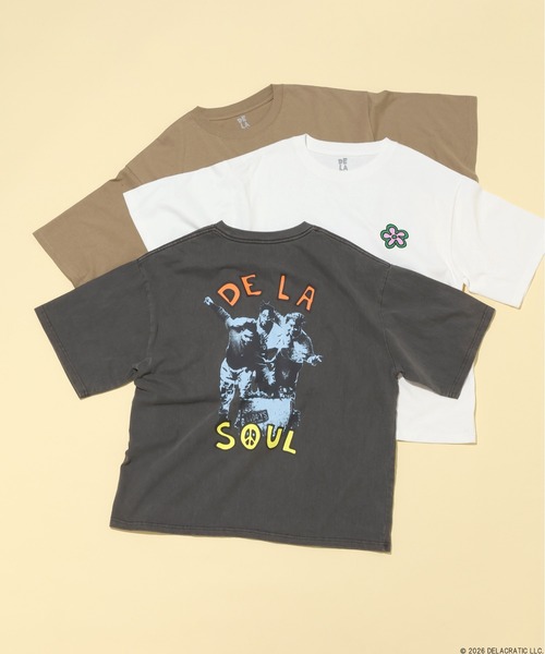 BAYFLOW（ベイフロー）の「【De La Soul】バックプリントアート TEE [一部店舗・WEB限定]（Tシャツ/カットソー・メンズ・ホワイト/チャコールグレー/ベージュ・SMALL/MEDIUM/LARGE）」の3枚目の写真