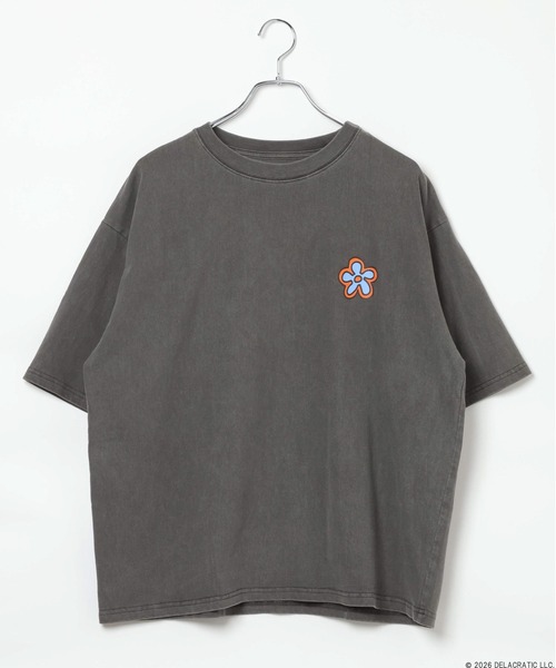BAYFLOW（ベイフロー）の「【De La Soul】バックプリントアート TEE [一部店舗・WEB限定]（Tシャツ/カットソー・メンズ・ホワイト/チャコールグレー/ベージュ・SMALL/MEDIUM/LARGE）」の5枚目の写真