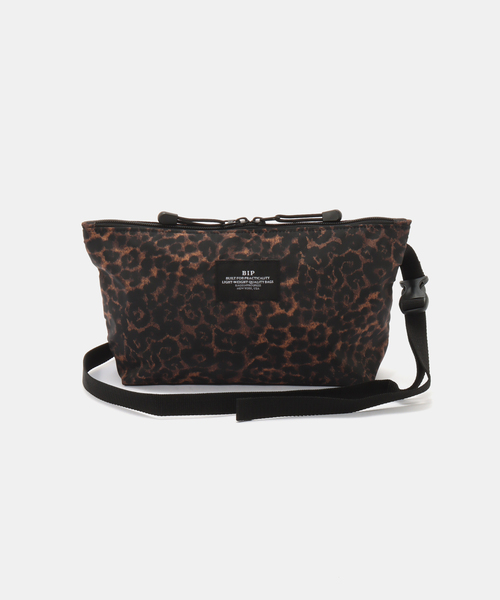 JOURNAL STANDARD relume(ジャーナルスタンダード レリューム)の「【BAGS IN PROGRESS】 Fanny pack crossbody(ショルダーバッグ・レディース・ブラウン・FREE)」の1枚目の写真