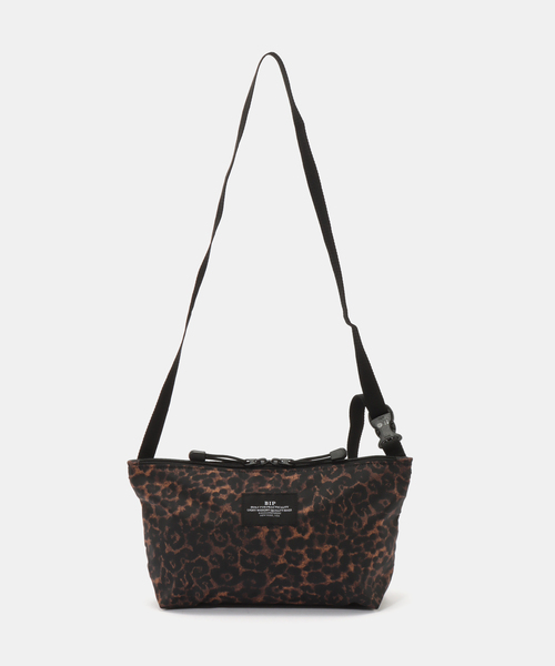 JOURNAL STANDARD relume(ジャーナルスタンダード レリューム)の「【BAGS IN PROGRESS】 Fanny pack crossbody(ショルダーバッグ・レディース・ブラウン・FREE)」の2枚目の写真