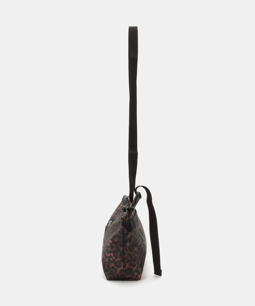 JOURNAL STANDARD relume(ジャーナルスタンダード レリューム)の「【BAGS IN PROGRESS】 Fanny pack crossbody(ショルダーバッグ・レディース・ブラウン・FREE)」の3枚目の写真