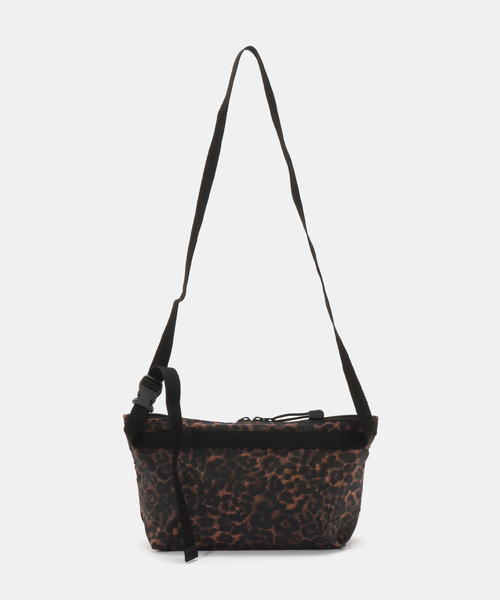 JOURNAL STANDARD relume(ジャーナルスタンダード レリューム)の「【BAGS IN PROGRESS】 Fanny pack crossbody(ショルダーバッグ・レディース・ブラウン・FREE)」の4枚目の写真