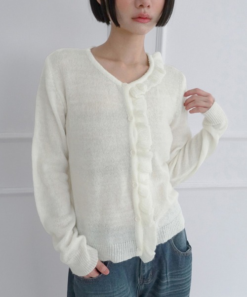 by muni:r(バイ ムニール)の「ヘイズフリルニットカーディガン/2026 AW COLLECTION(ニット/セーター・レディース・チャコール/アイボリー/パープル・FREE)」の8枚目の写真