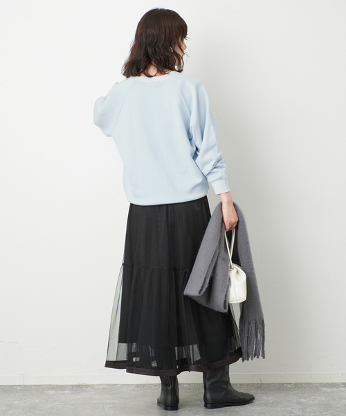SLOBE IENA(スローブイエナ)の「BOOK CLUB/ブッククラブ SLOBE別注 CAR SWEAT 【洗濯機使用可能】(スウェット・レディース・アイボリー/スカイブルー・FREE)」の6枚目の写真