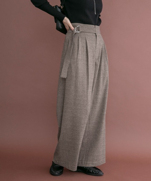 ITEMS URBANRESEARCH（アイテムズ アーバンリサーチ）の「アシメデザインチェックパンツ（その他パンツ・レディース・ブラウン/ブラック・SMALL/MEDIUM）」の7枚目の写真