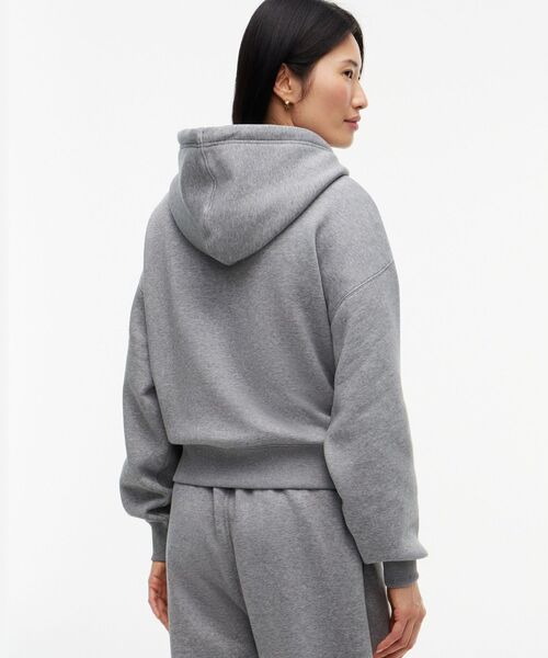 TOMMY HILFIGER(トミーヒルフィガー)の「バーシティフロッキーリラックスパーカー(スウェット・レディース・ネイビー/グレー・X-SMALL/SMALL)」の10枚目の写真