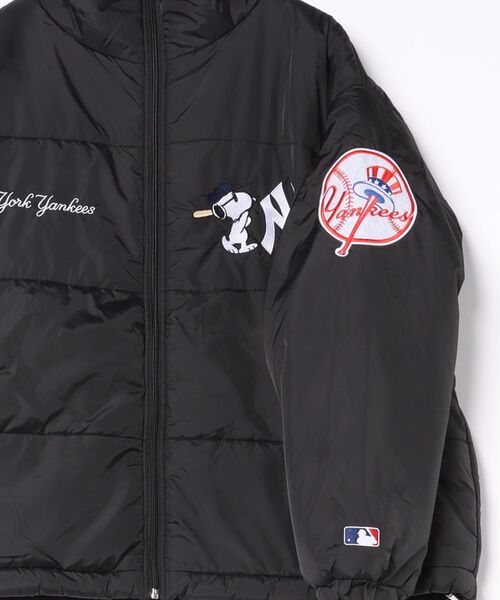 PEANUTS(ピーナッツ)の「【PEANUTS/ピーナッツ】【ユニセックスデザイン リンクコーデ・カップルコーデにも◎】MLB×PEANUTS パファージャケット ブルゾン 中綿ジャケット オーバーサイズ スタンドネック 保温 ドジャース ヤンキース パドレス(ブルゾン・メンズ・ブラウン系その他3/ブラック系その他/ブラック系その他2・X-LARGE/MEDIUM)」の8枚目の写真