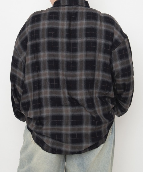 PUNYUS(プニュズ)の「【NEW SIZE】オンブレチェックシャツ(ビジネスシャツ・レディース・ピンク/サックスブルー/ブラック・5/3/4/2/1)」の6枚目の写真