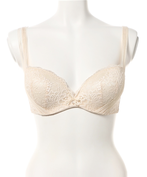 ANNEBRA(アンブラ)の「Louvre 3/4モールドカップブラジャー(ブラジャー・レディース・ピンク/ベージュ・C75/D75/B75/C70/C80/D80/G70/F75/B70/D70/F70/E70/E75/E80)」の1枚目の写真