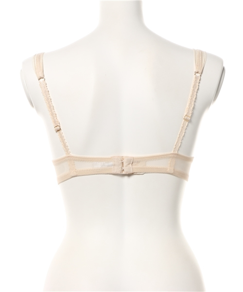 ANNEBRA(アンブラ)の「Louvre 3/4モールドカップブラジャー(ブラジャー・レディース・ピンク/ベージュ・C75/D75/B75/C70/C80/D80/G70/F75/B70/D70/F70/E70/E75/E80)」の9枚目の写真