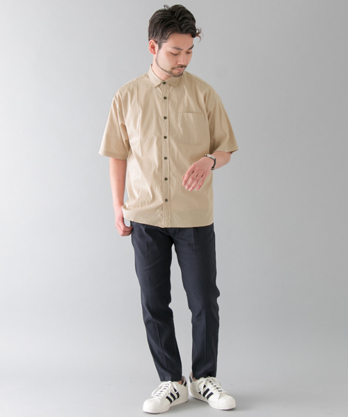 URBAN RESEARCH（アーバンリサーチ）の「UR LYCRA STRETCH LOOSE SHIRTS（シャツ/ブラウス・メンズ・ベージュ/グレー/ブラック/ホワイト・MEDIUM/LARGE）」の18枚目の写真