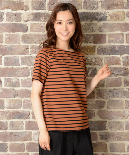 CIAOPANIC TYPY（チャオパニックティピー）の「【WEB限定】【さらさらUV】ボーダーボートネックTシャツ（Tシャツ/カットソー・レディース・オフホワイト/キャメル/ブラック・FREE）」の3枚目の写真