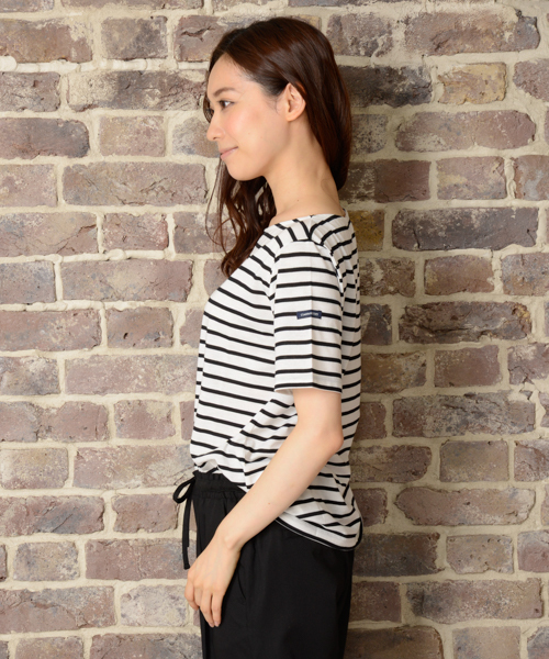 CIAOPANIC TYPY（チャオパニックティピー）の「【WEB限定】【さらさらUV】ボーダーボートネックTシャツ（Tシャツ/カットソー・レディース・オフホワイト/キャメル/ブラック・FREE）」の4枚目の写真