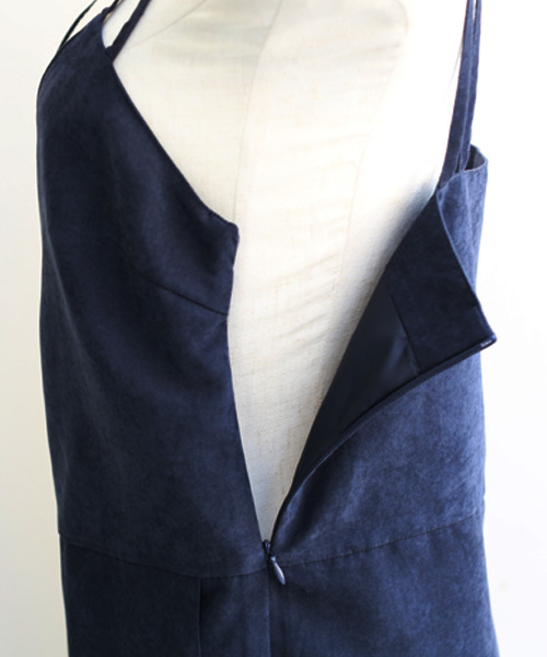 REAL CUBE(リアルキューブ)の「REAL CUBE ピーチスエードキャミオールインワン(つなぎ/オールインワン・レディース・ネイビー/テラコッタ/キャメル/ボルドー/カーキ・38)」の14枚目の写真