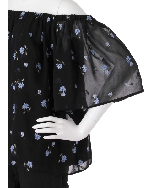 LAGUNAMOON（ラグナムーン）の「エンブロイダリーフレアーブラウス（シャツ/ブラウス・レディース・ベージュ/ブラック・FREE）」の9枚目の写真