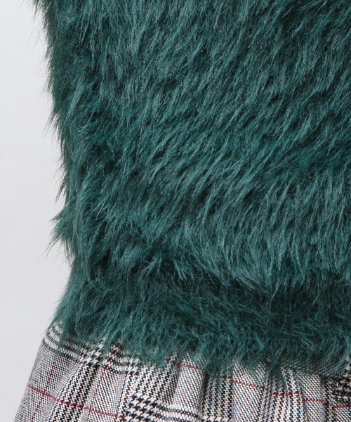 natural couture（ナチュラルクチュール）の「モンスターシャギービスチェ（ニット/セーター・レディース・アイボリー/ブラック/グリーン/プラム・FREE）」の9枚目の写真