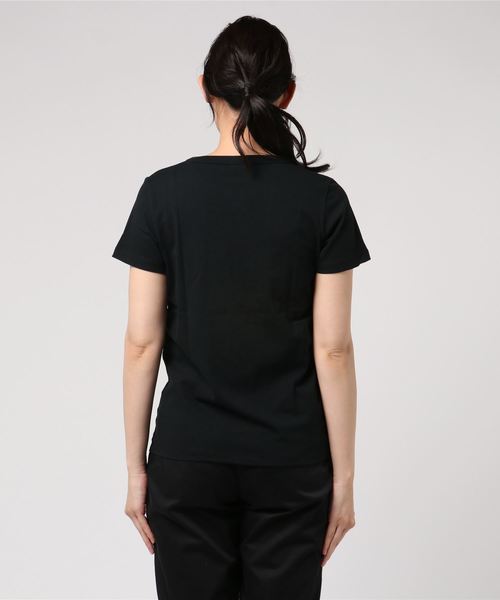 Champion(チャンピオン)の「【Champion 】18SS 選べる5カラークルーネックTシャツ【春夏新作】(Tシャツ/カットソー・レディース・グレー/ピンク/ホワイト/ブラック/ネイビー・L/M)」の7枚目の写真