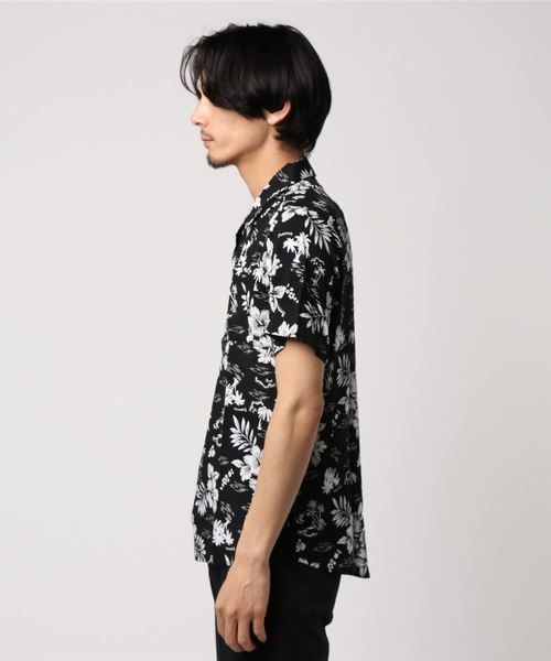 VENCEEXCHANGE（ヴァンスエクスチェンジ）の「WEB限定 トロピカル柄オープンカラーシャツ（シャツ/ブラウス・メンズ・ホワイト/ダークグレー・LARGE/MEDIUM）」の13枚目の写真