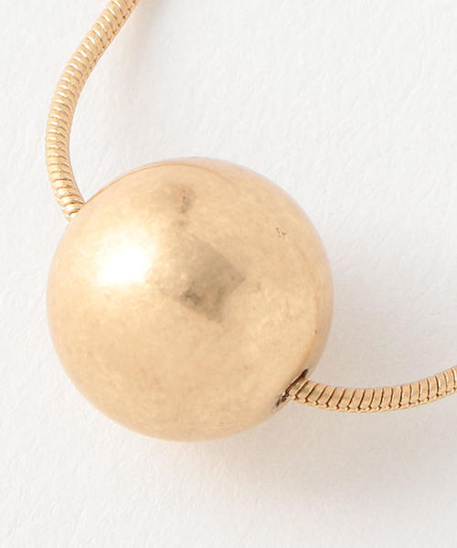 BEAUTY&YOUTH UNITED ARROWS（ビューティーアンドユースユナイテッドアローズ）の「BY ワンボールネックレス о（ネックレス・レディース・シルバー/ゴールド・FREE）」の4枚目の写真