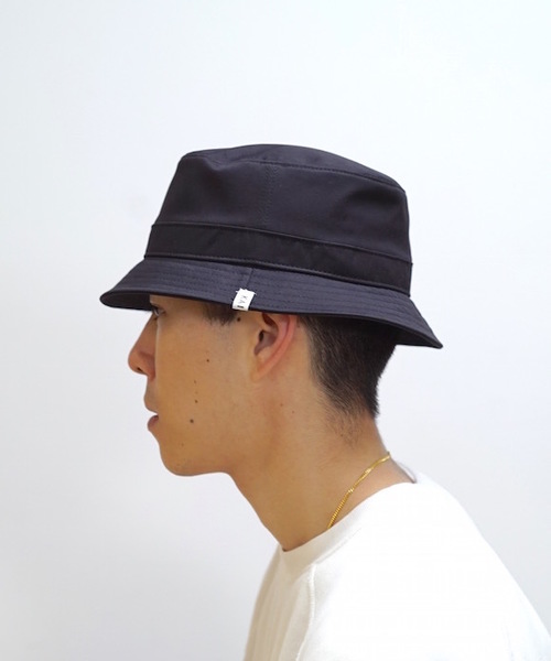 KAIKO（カイコー）の「KAIKO TRENCH BUCKET HAT（ハット・メンズ・ベージュ/ブラック・FREE）」の7枚目の写真