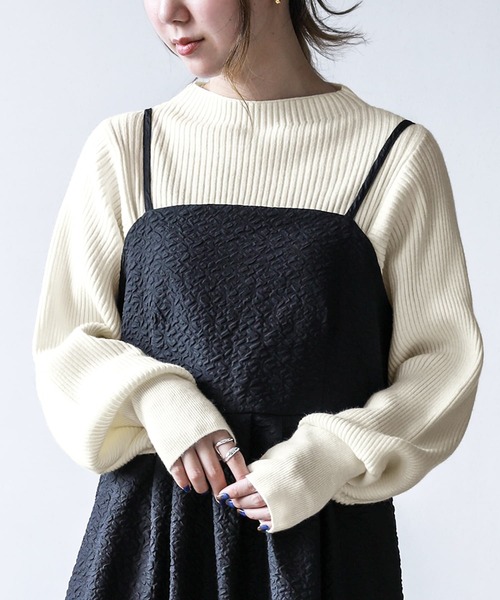 n'OrLABEL(ノアールレーベル)の「『パフスリーブデザインリブニット』(ニット/セーター・レディース・チャコールグレー/ブラック/レッド/アイボリー/ダークグリーン/ピンクベージュ/ブルー・FREE)」の2枚目の写真