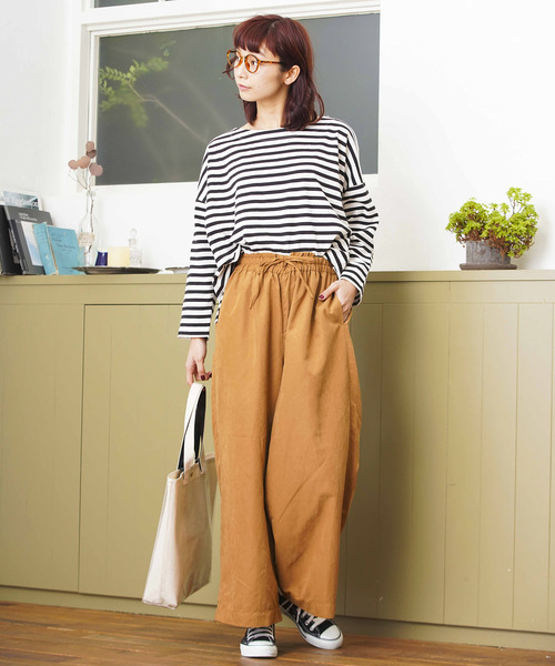 WEGO（ウィゴー）の「WEGO/ピーチサテンワイドパンツ（その他パンツ・レディース・ライトピンク/ブラック/サックスブルー/キャメル・MEDIUM/LARGE/SMALL）」の15枚目の写真