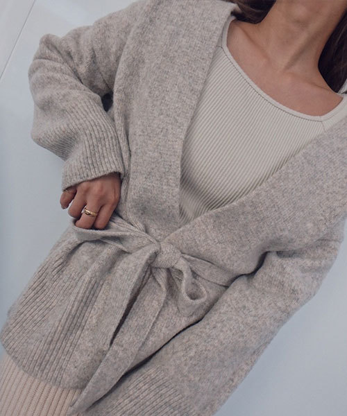 TRUNC（トランクエイティーエイト）の「Waist Cord  Design Cardigan（カーディガン/ボレロ・レディース・ベージュ/その他・FREE）」の6枚目の写真