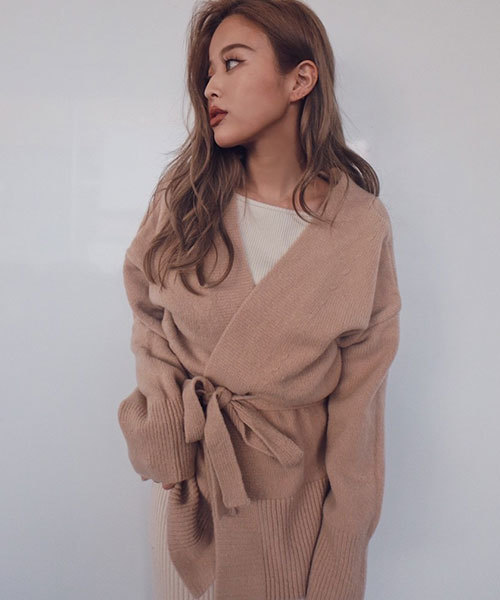 TRUNC（トランクエイティーエイト）の「Waist Cord  Design Cardigan（カーディガン/ボレロ・レディース・ベージュ/その他・FREE）」の11枚目の写真