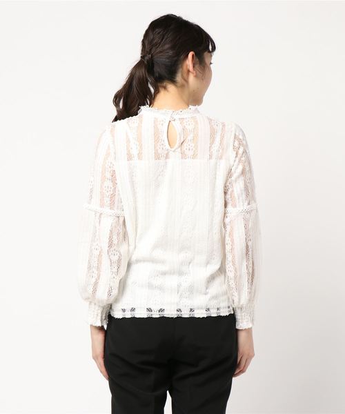 KOBE LETTUCE（コウベレタス）の「袖コンシャスハイネックレースブラウス（シャツ/ブラウス・レディース・ブラック/オフホワイト・FREE）」の9枚目の写真