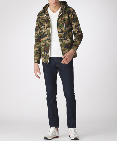 BLACK LABEL CRESTBRIDGE（ブラックレーベル・クレストブリッジ）の