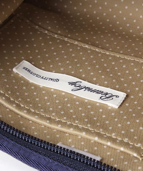 BEAMS BOY（ビームスボーイ）の「PORTER×BEAMS BOY / ラッセル コスメポーチ（ポーチ・レディース・ネイビー/レッド・ONE SIZE）」の5枚目の写真