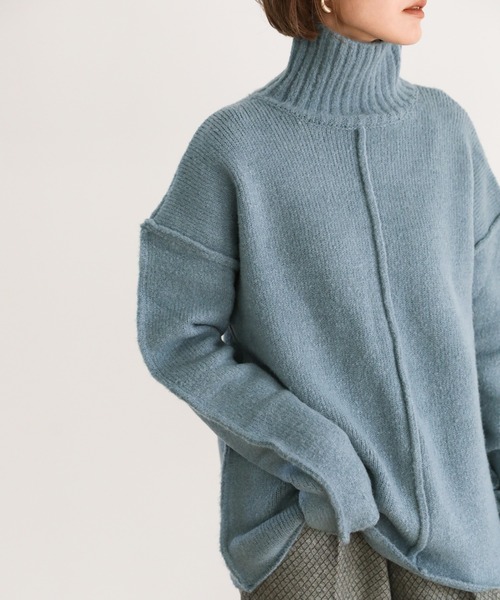 select MOCA(セレクトモカ)の「リンキングオーバーサイズタートルニット(ニット/セーター・レディース・アッシュグレー/ブラック/ブラウン/アイボリー/ダークブルー・FREE)」の5枚目の写真