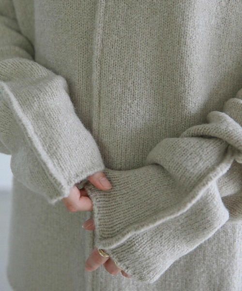 select MOCA(セレクトモカ)の「リンキングオーバーサイズタートルニット(ニット/セーター・レディース・アッシュグレー/ブラック/ブラウン/アイボリー/ダークブルー・FREE)」の14枚目の写真