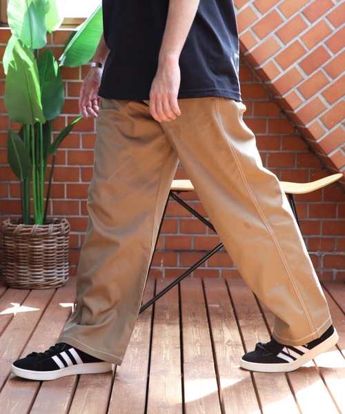 ８(eight)（エイト）の「デニムペインターパンツ（デニムパンツ・メンズ・ブラック/インディゴブルー/ブルー/オフホワイト/その他1/その他2/グリーン/ブラック系その他/オレンジ/パープル/レッド/ホワイト系その他/ブラック系その他2/ブラック系その他3/ライトインディゴブルー/ブラック系その他4/ライトグレー/ネイビー/ブルー系その他/チャコール/ベージュ/ブラック系その他5/サックスブルー/オリーブ・MEDIUM/LARGE/X-LARGE）」の11枚目の写真