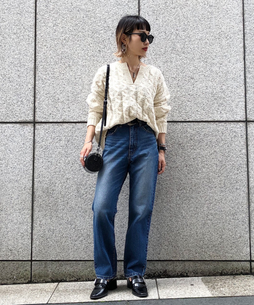 PAGEBOY（ページボーイ）の「ケーブルキーネックプルオーバー（ニット/セーター・レディース・チャコールグレー/パープル/オフホワイト/ライトブラウン・FREE）」の8枚目の写真