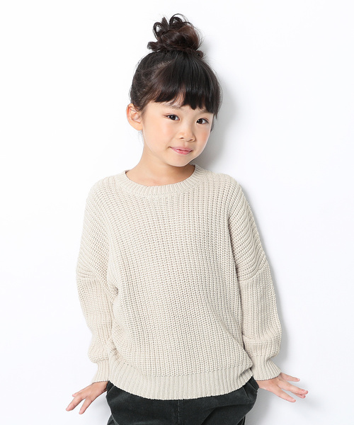 devirock（デビロック）の「畦編みビッグニット（ニット/セーター・キッズ・ダークグリーン/パープル系その他/スモークピンク/モカ/マスタード/アイボリー/スミクロ/ブルー系その他/ネイビー/ベージュ・110cm/100cm/120cm/130cm/140cm/150cm/160cm）」の2枚目の写真