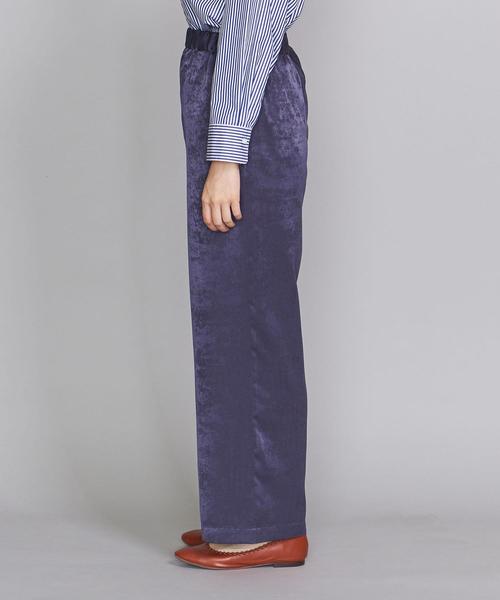 BEAUTY&YOUTH UNITED ARROWS（ビューティーアンドユースユナイテッドアローズ）の「BY スウェードライクサテンワイドパンツо（その他パンツ・レディース・ネイビー/その他1/オリーブ・SMALL/MEDIUM）」の22枚目の写真
