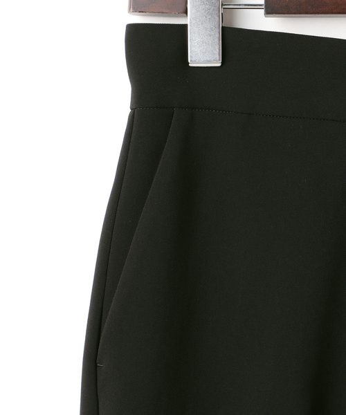 martinique(マルティニーク)の「martinique/テーパードパンツ(その他パンツ・レディース・ネイビー/ブラック・1/2)」の6枚目の写真