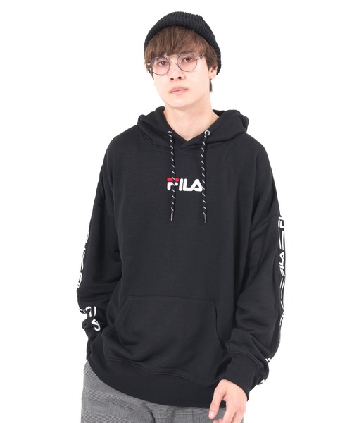 FILA(フィラ)の「【FILA/フィラ】WEB限定 別注 ビックシルエット ロゴテープ スウェット プルパーカー(パーカー・メンズ・ブラック/ホワイト/杢グレー・M/L/LL/5L/3L/4L)」の14枚目の写真