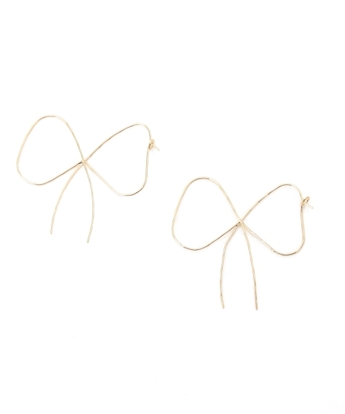 BEAMS BOY（ビームスボーイ）の「BEAMS BOY / リボンフープピアス（ピアス（両耳用）・レディース・ブラック系その他/ゴールド・ONE SIZE）」の5枚目の写真